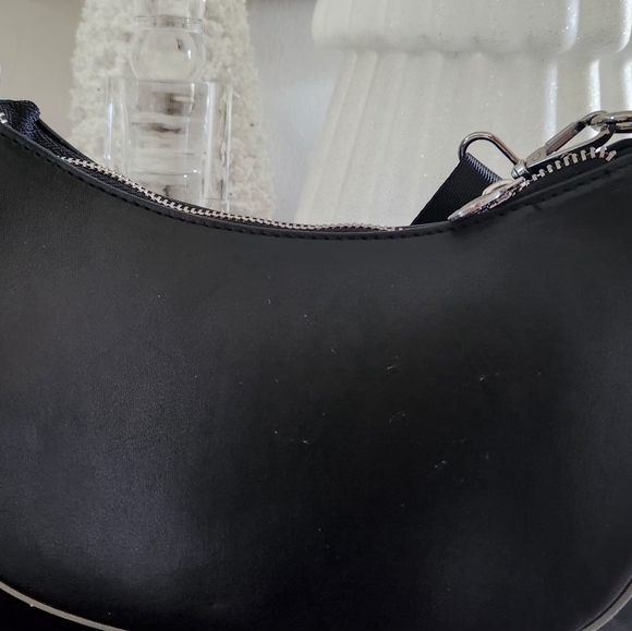 Valentino Orlandi Black Crossbody Shoulder Bag! New! Stunning! - Picture 5 of 13